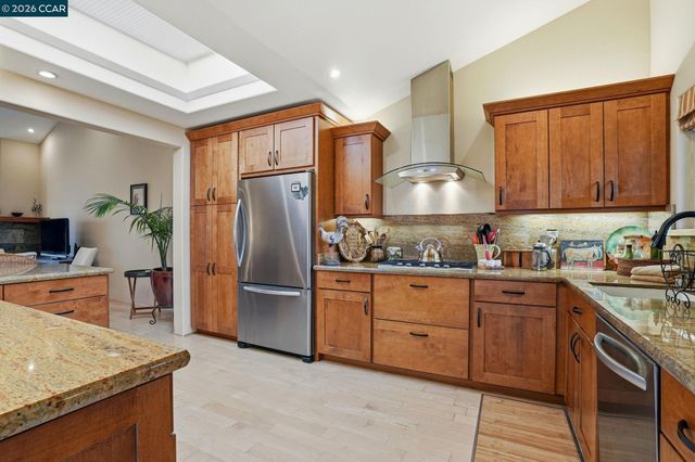 1988 Saint George Rd, Danville, CA 94526