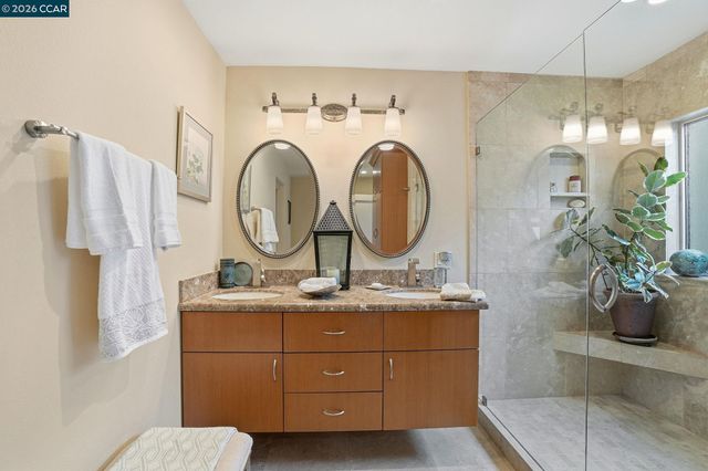 1988 Saint George Rd, Danville, CA 94526