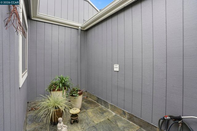 1988 Saint George Rd, Danville, CA 94526