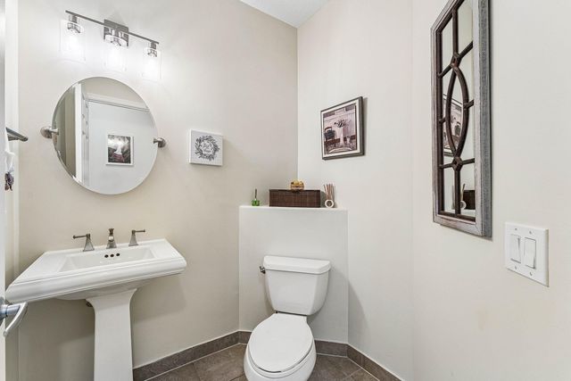 4858 S Classical Boulevard, Delray Beach, FL 33445