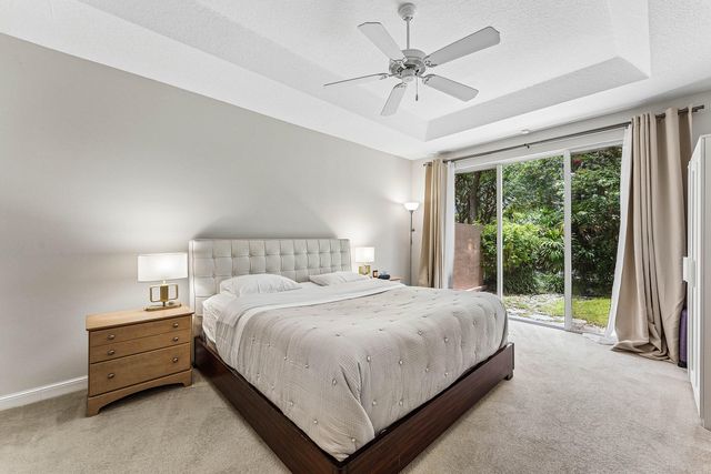 4858 S Classical Boulevard, Delray Beach, FL 33445