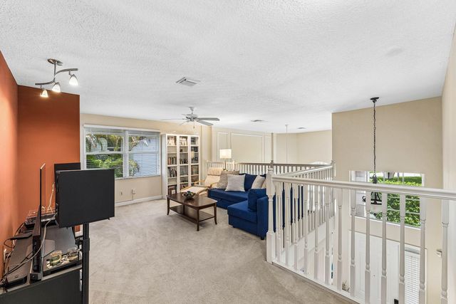 4858 S Classical Boulevard, Delray Beach, FL 33445
