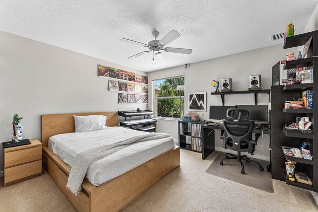 4858 S Classical Boulevard, Delray Beach, FL 33445