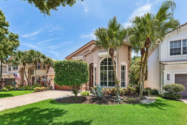 4858 S Classical Boulevard, Delray Beach, FL 33445