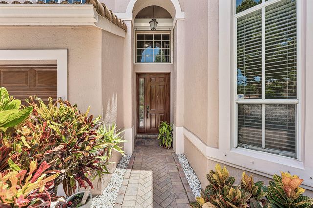 4858 S Classical Boulevard, Delray Beach, FL 33445
