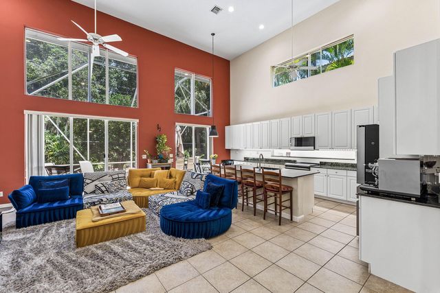 4858 S Classical Boulevard, Delray Beach, FL 33445