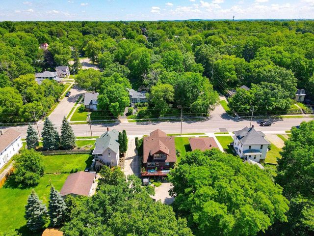 710 S Main Street, Janesville, WI 53545