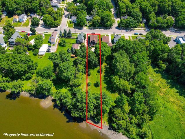 710 S Main Street, Janesville, WI 53545