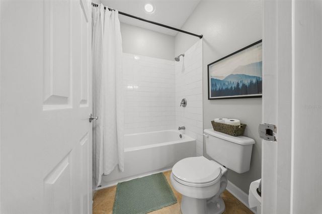 440 LAKE LENELLE DRIVE, Chuluota, FL 32766