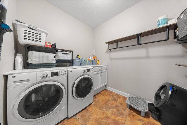 440 LAKE LENELLE DRIVE, Chuluota, FL 32766