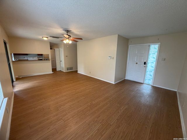 11814 OCEAN SPGS, San Antonio, TX 78249
