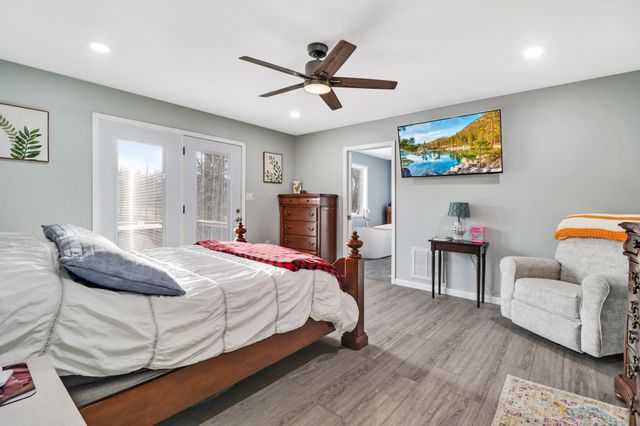 223 Grove Loop, Crossville, TN 38555