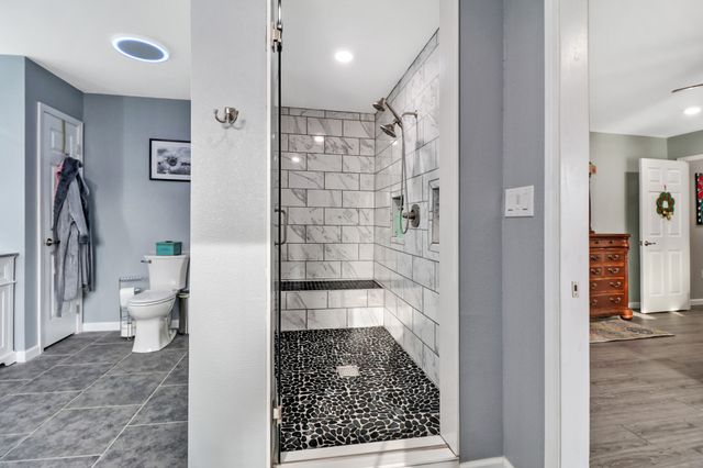 223 Grove Loop, Crossville, TN 38555