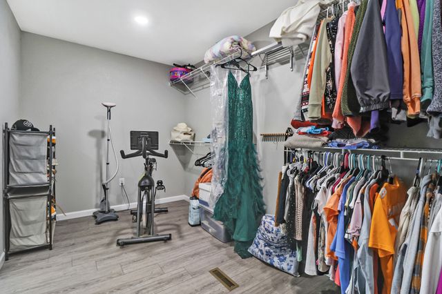 223 Grove Loop, Crossville, TN 38555