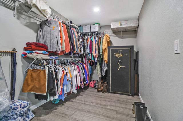 223 Grove Loop, Crossville, TN 38555