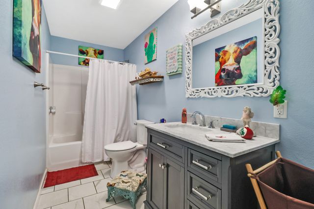 223 Grove Loop, Crossville, TN 38555