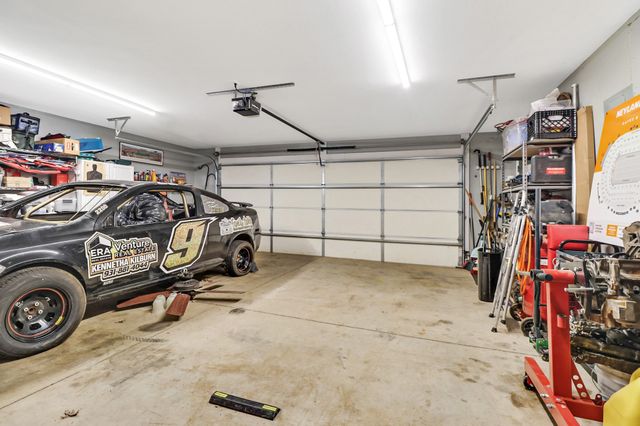 223 Grove Loop, Crossville, TN 38555