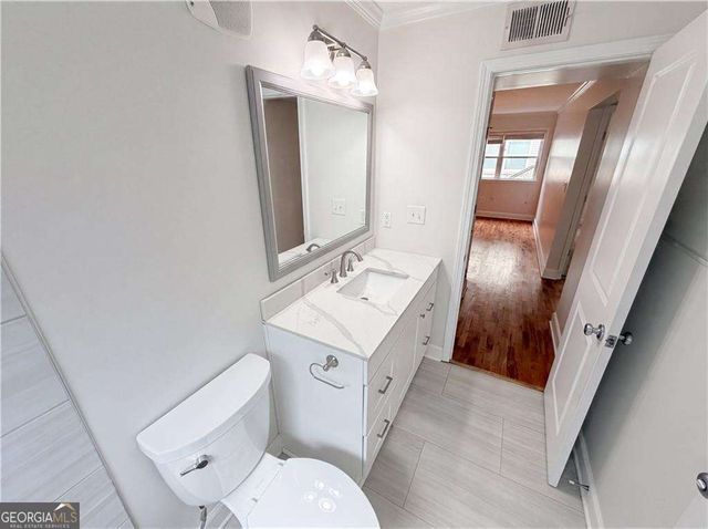 48 Peachtree Avenue 213, Atlanta, GA 30305