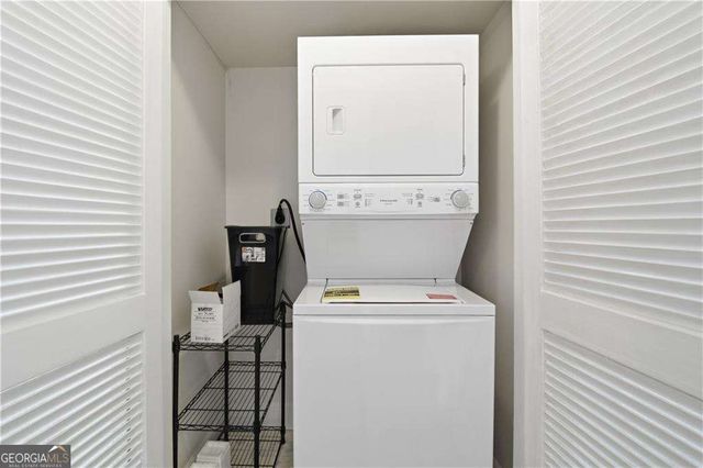 48 Peachtree Avenue 213, Atlanta, GA 30305