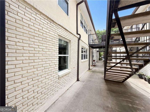 48 Peachtree Avenue 213, Atlanta, GA 30305