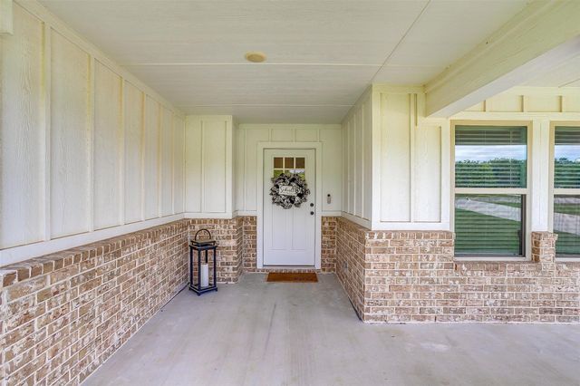 113 Greyhound Lane, Poolville, TX 76487