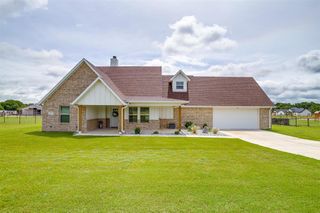113 Greyhound Lane, Poolville, TX 76487