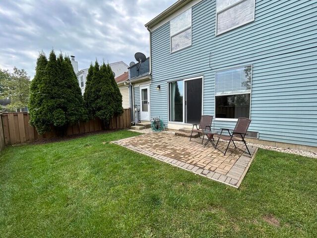 1453 N Chelsea Avenue, Palatine, IL 60067
