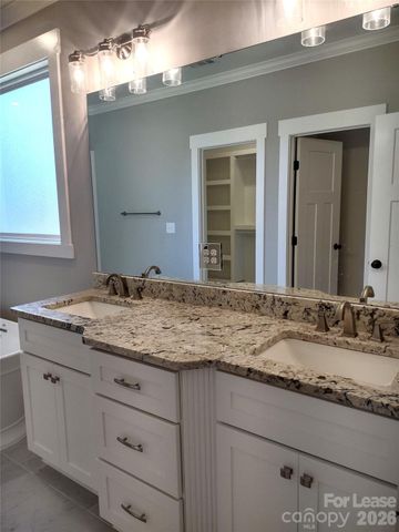 1716 Berryhill Road, Charlotte, NC 28208