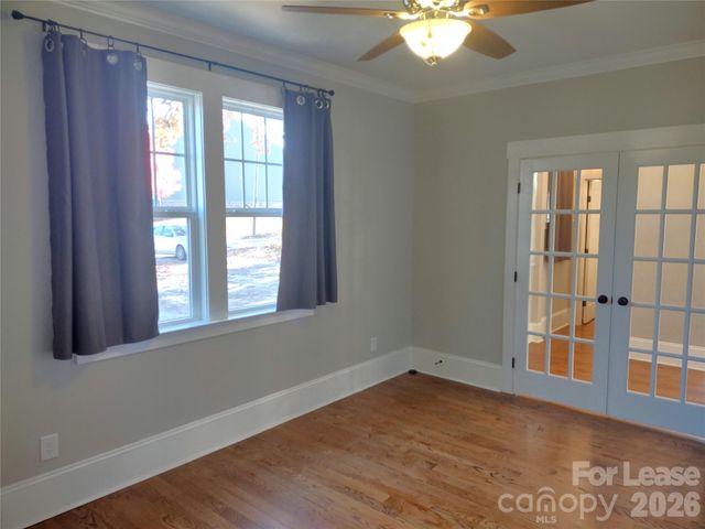 1716 Berryhill Road, Charlotte, NC 28208