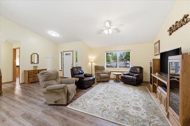 51475 Wheeler Road, La Pine, OR 97739