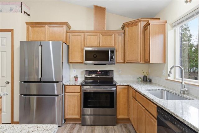 51475 Wheeler Road, La Pine, OR 97739