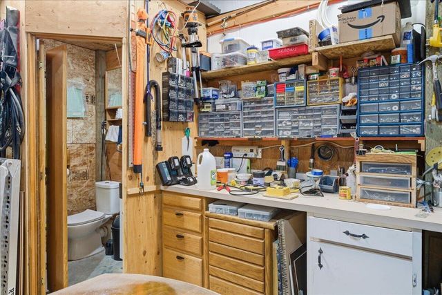 51475 Wheeler Road, La Pine, OR 97739