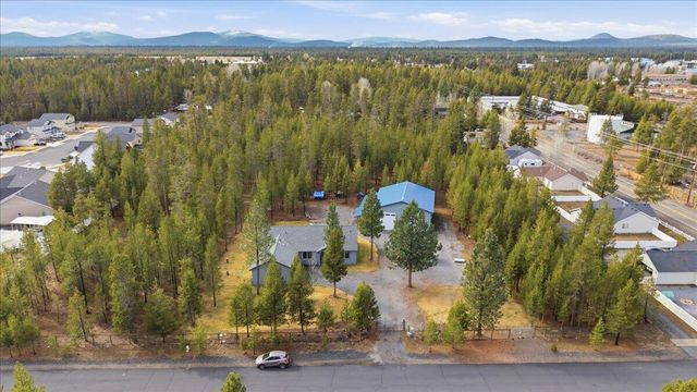 51475 Wheeler Road, La Pine, OR 97739