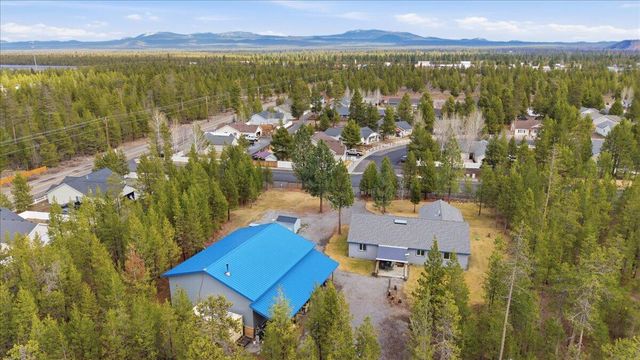 51475 Wheeler Road, La Pine, OR 97739