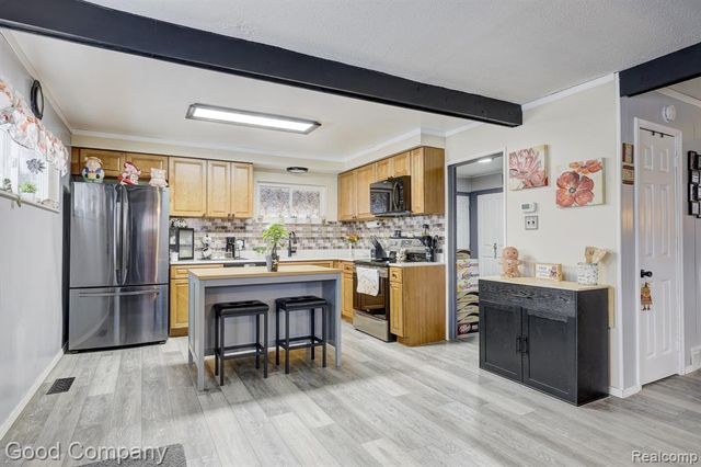 11276 Ocalla Drive, Warren, MI 48089