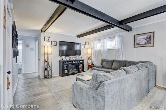 11276 Ocalla Drive, Warren, MI 48089