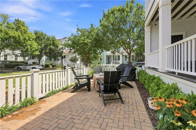 9553 23rd Bay ST, Norfolk, VA 23518