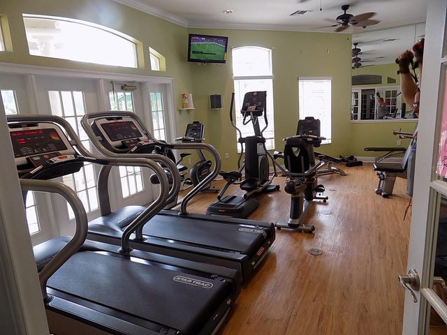 8515 CRYSTAL COVE LOOP, Kissimmee, FL 34747