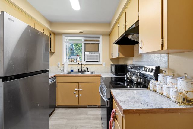 12003 E 23rd Ave, Spokane Valley, WA 99206