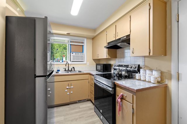 12003 E 23rd Ave, Spokane Valley, WA 99206