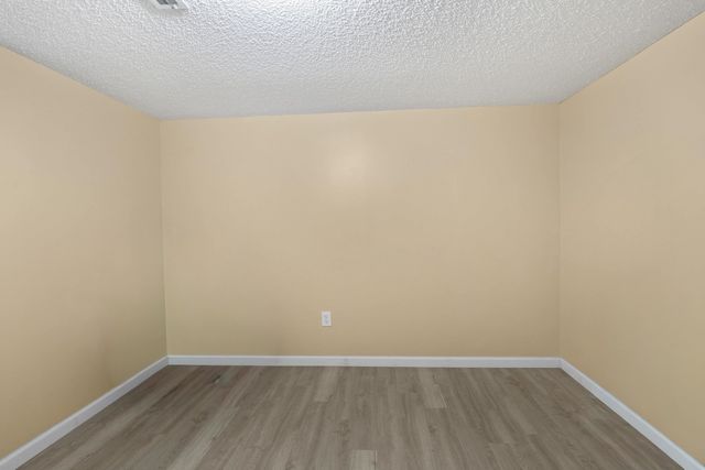 12003 E 23rd Ave, Spokane Valley, WA 99206