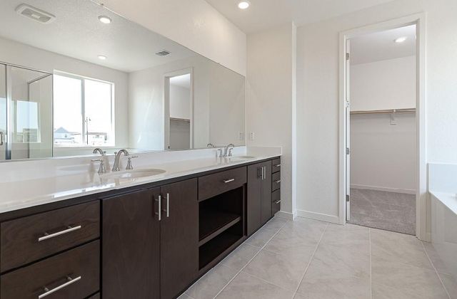 3063 Benetti Street, Lathrop, CA 95330