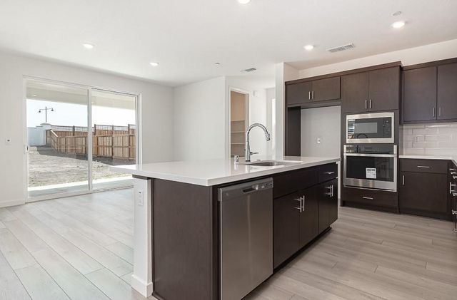 3063 Benetti Street, Lathrop, CA 95330