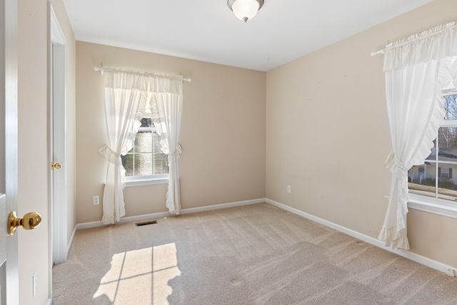 101 Garden View Ct, Dickson, TN 37055