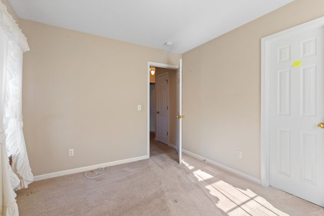 101 Garden View Ct, Dickson, TN 37055