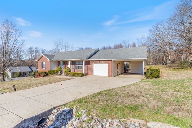 101 Garden View Ct, Dickson, TN 37055
