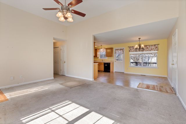 101 Garden View Ct, Dickson, TN 37055