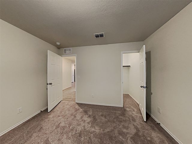 4517 Greenham Lane, Fort Worth, TX 76036