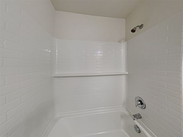 4517 Greenham Lane, Fort Worth, TX 76036