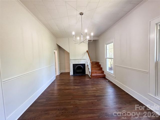215 S Ferry Road, New London, NC 28127